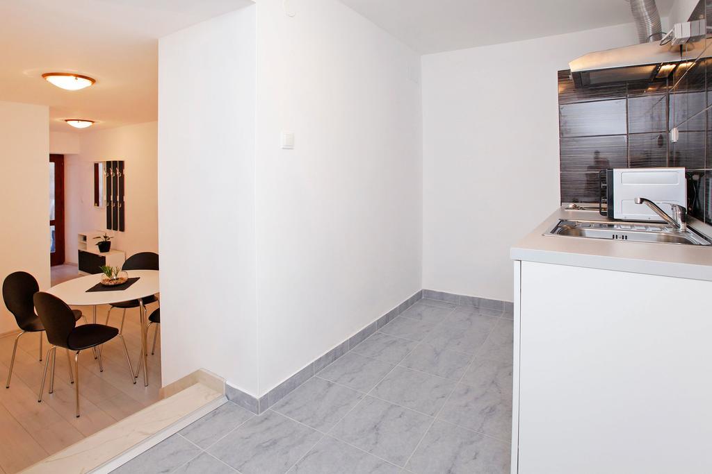 Apartments Park Vela Luka Room photo
